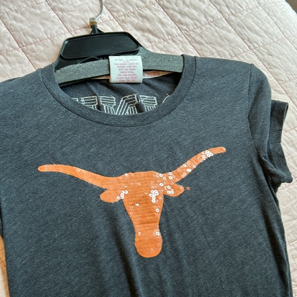 Rare collegiate collection by VC PINK Texas Longhorns football shirt - Picture 9 of 10